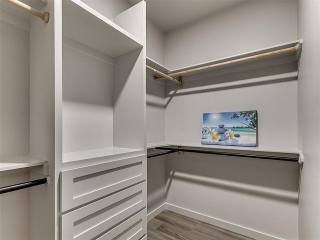2013 W HARLOW Place, Oklahoma City, OK 73127