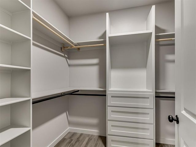 2013 W HARLOW Place, Oklahoma City, OK 73127