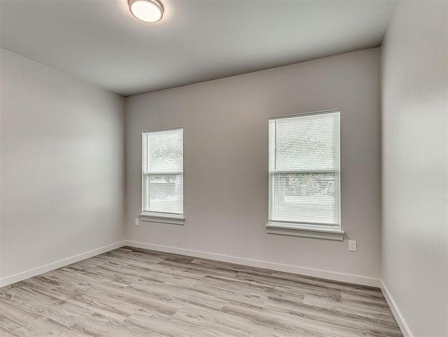 2013 W HARLOW Place, Oklahoma City, OK 73127