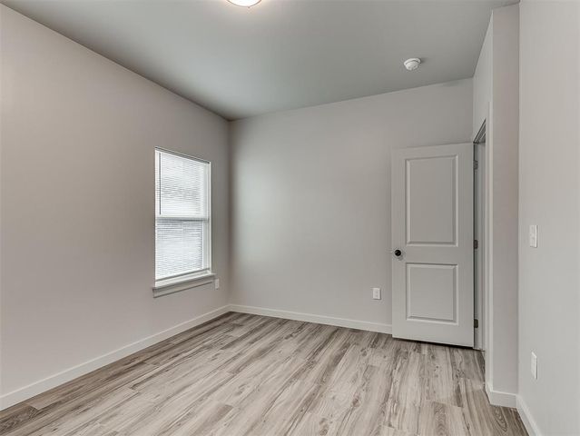 2013 W HARLOW Place, Oklahoma City, OK 73127