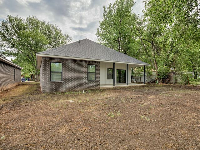 2013 W HARLOW Place, Oklahoma City, OK 73127