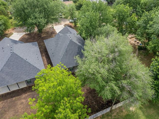 2013 W HARLOW Place, Oklahoma City, OK 73127