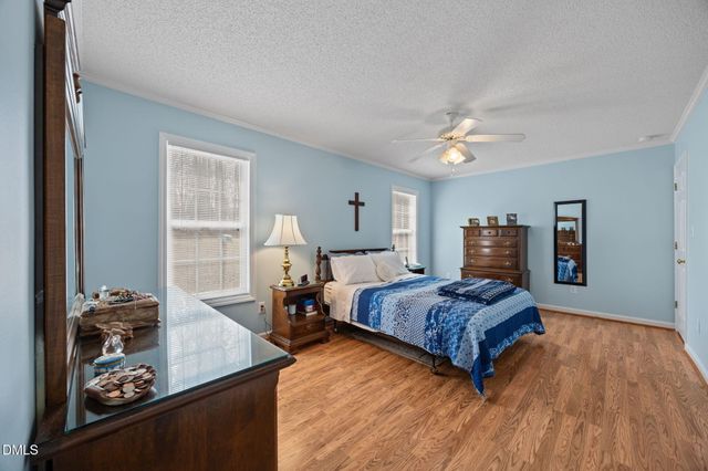 120 Woodcroft Drive, Youngsville, NC 27596