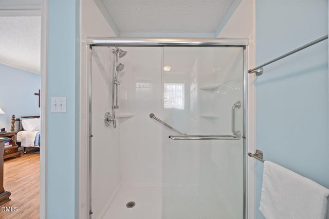 120 Woodcroft Drive, Youngsville, NC 27596