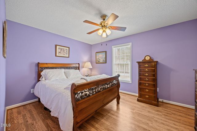 120 Woodcroft Drive, Youngsville, NC 27596