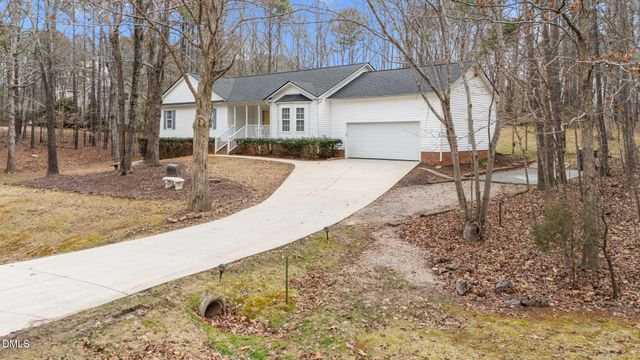120 Woodcroft Drive, Youngsville, NC 27596
