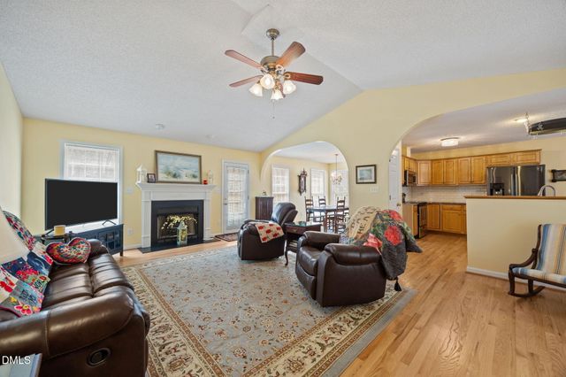 120 Woodcroft Drive, Youngsville, NC 27596