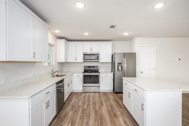 321 Glenwick Lane, Van Alstyne, TX 75495