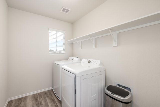 321 Glenwick Lane, Van Alstyne, TX 75495