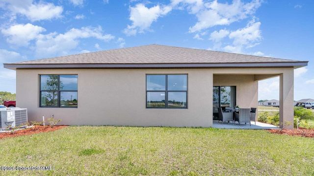 6505 Topaz Drive, Grant-valkaria, FL 32949