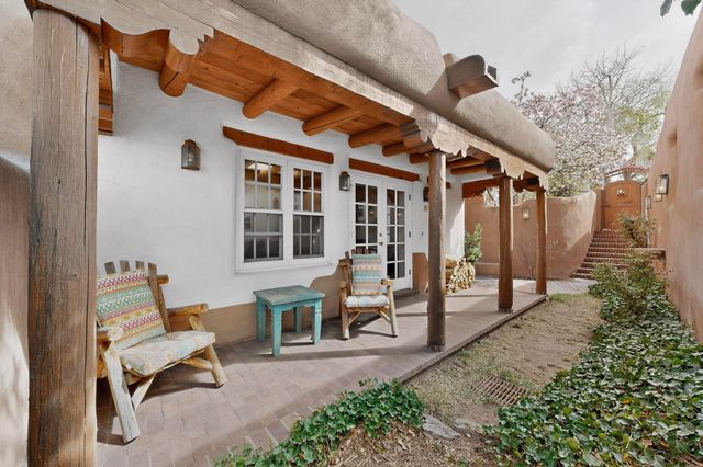 334 Otero 4-1, Santa Fe, NM 87501