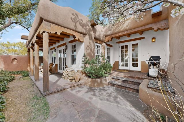 334 Otero 4-1, Santa Fe, NM 87501