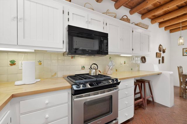 334 Otero 4-1, Santa Fe, NM 87501