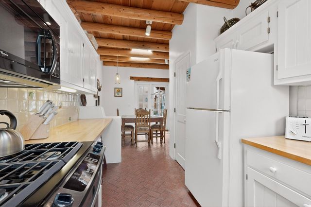 334 Otero 4-1, Santa Fe, NM 87501