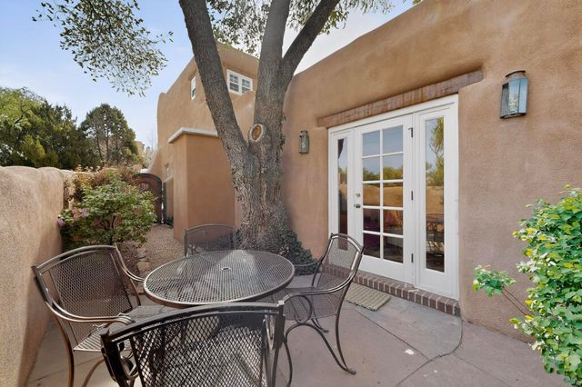 334 Otero 4-1, Santa Fe, NM 87501