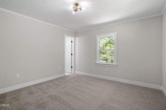 988 Nc 87 N, Pittsboro, NC 27312