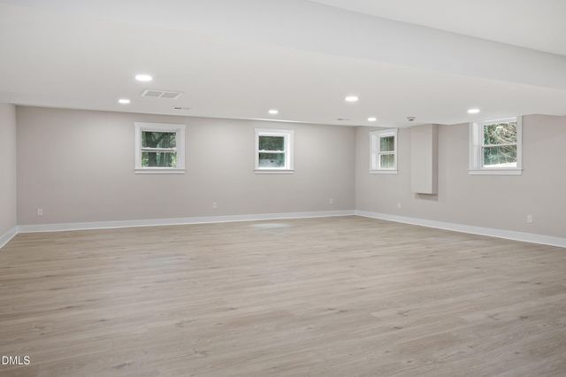 988 Nc 87 N, Pittsboro, NC 27312