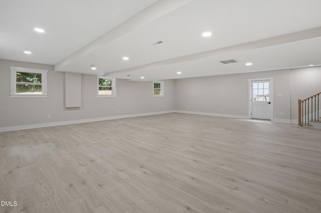 988 Nc 87 N, Pittsboro, NC 27312