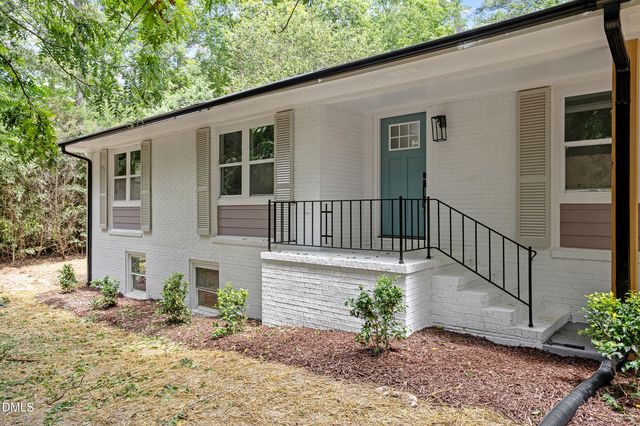 988 Nc 87 N, Pittsboro, NC 27312