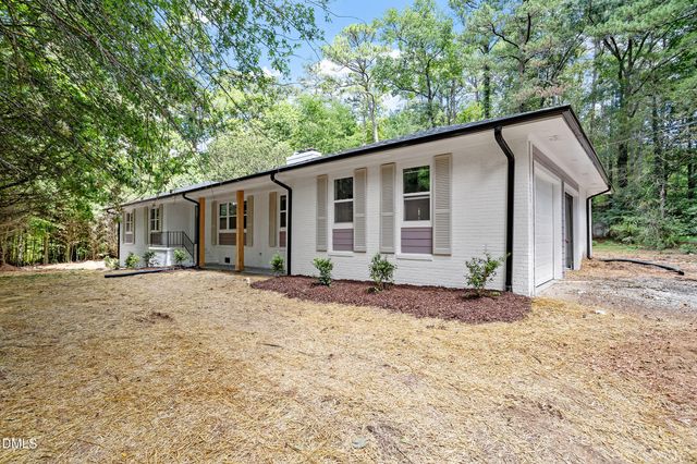988 Nc 87 N, Pittsboro, NC 27312
