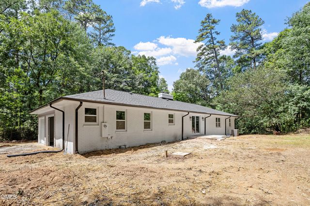 988 Nc 87 N, Pittsboro, NC 27312