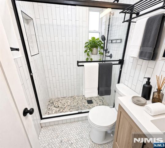 170 Cedar Street 1, Cliffside Park, NJ 07010