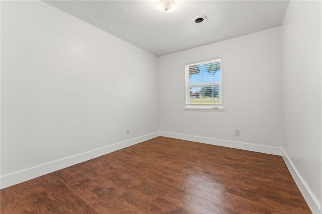 11 Northwood Street, West Fork, AR 72774