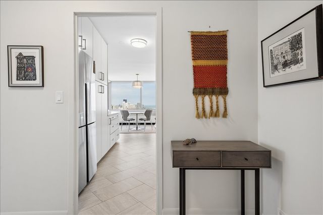 4250 N Marine Drive 2836, Chicago, IL 60613