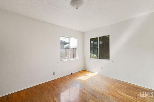 2609 Manor Street, Bakersfield, CA 93308