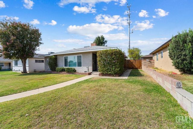 2609 Manor Street, Bakersfield, CA 93308