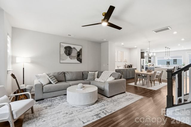 4118 Polluck Way, Charlotte, NC 28209