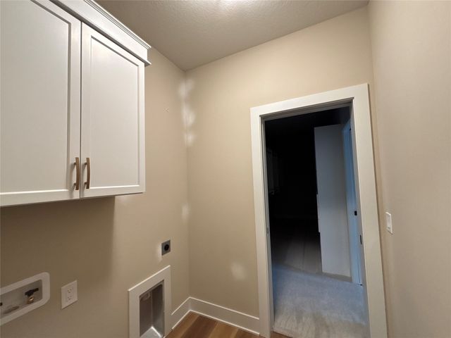 4635 173rd Street, Urbandale, IA 50323