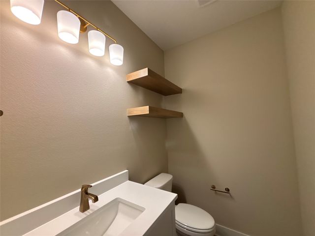 4635 173rd Street, Urbandale, IA 50323