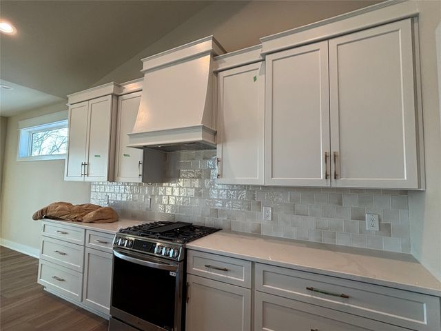 4635 173rd Street, Urbandale, IA 50323