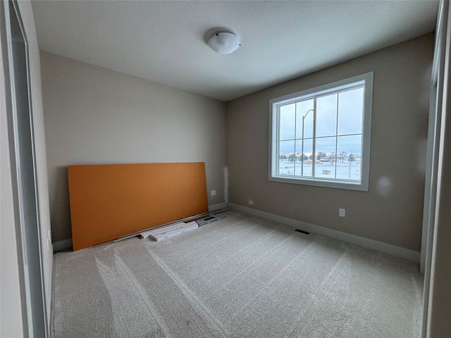 4635 173rd Street, Urbandale, IA 50323