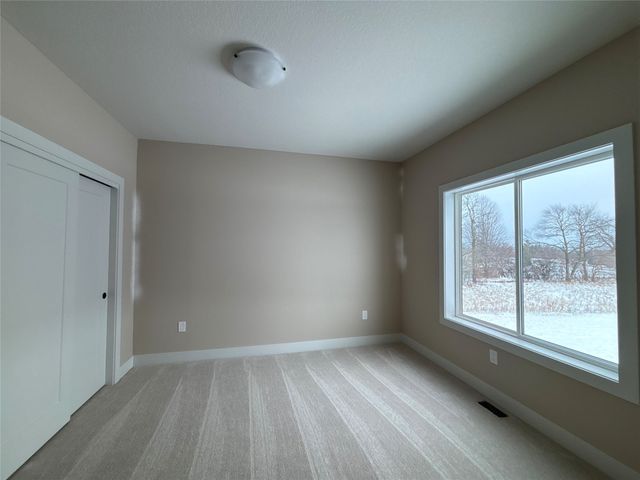 4635 173rd Street, Urbandale, IA 50323