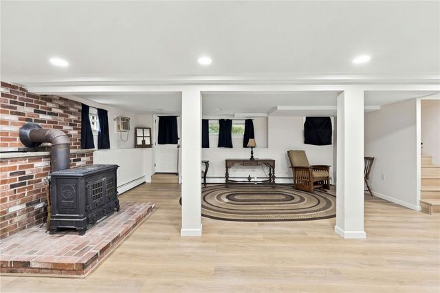 74 Cindy Lane, Warwick, RI 02886