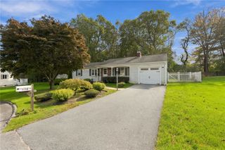 74 Cindy Lane, Warwick, RI 02886