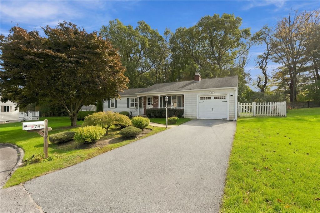 74 Cindy Lane, Warwick, RI 02886
