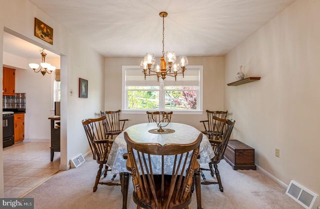 450 SILVER BROOK DR, Birdsboro, PA 19508