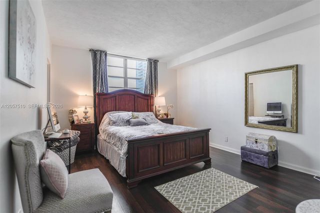 3000 S Ocean Drive 1506, Hollywood, FL 33019