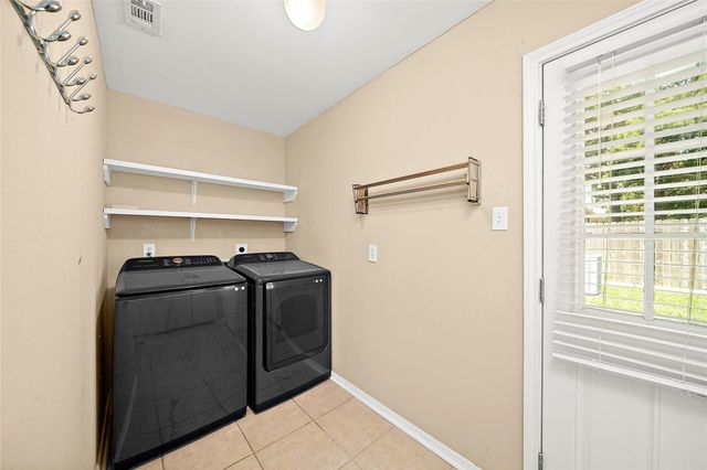 2935 Auburn Drive, Pearland, TX 77584