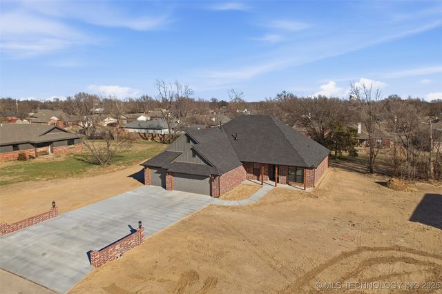 309 N 23rd Street, Collinsville, OK 74021