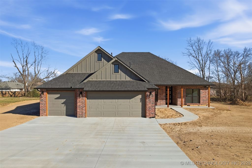 309 N 23rd Street, Collinsville, OK 74021
