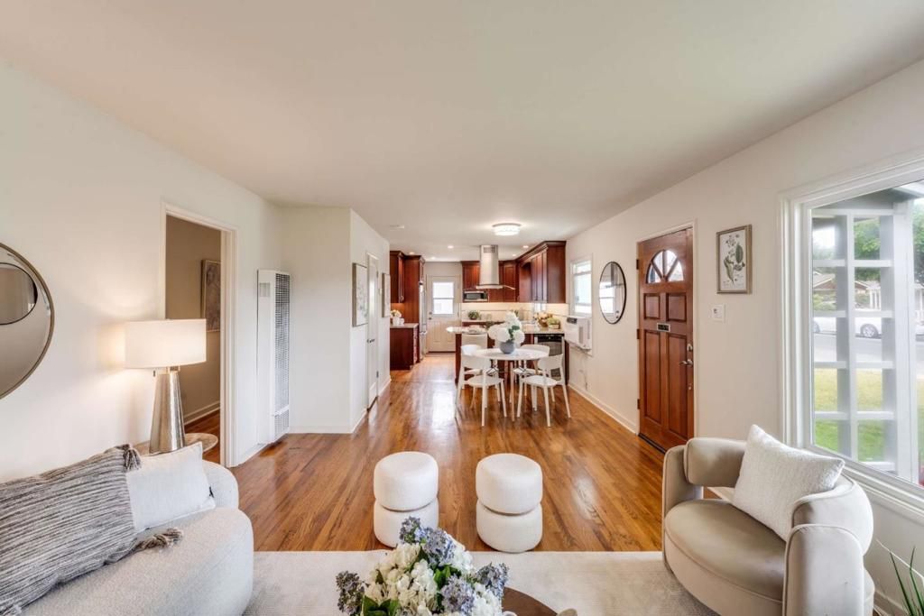 Image 4 of property listing at 988 Sunset Drive, Santa Clara, CA 95050