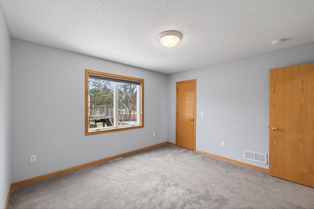 13941 Fountain Avenue N, Hugo, MN 55038