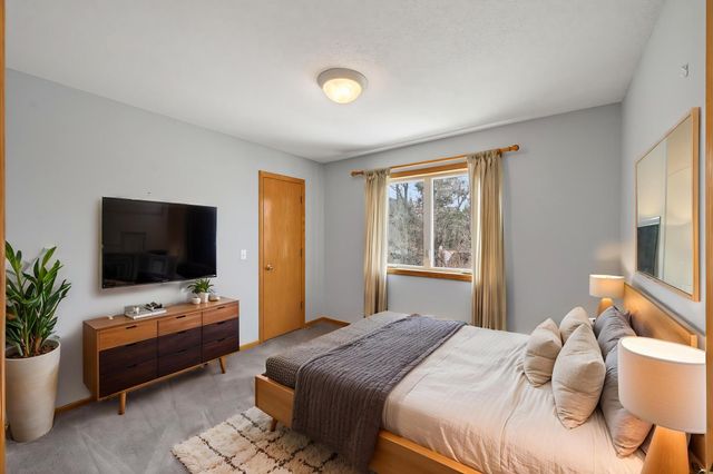 13941 Fountain Avenue N, Hugo, MN 55038