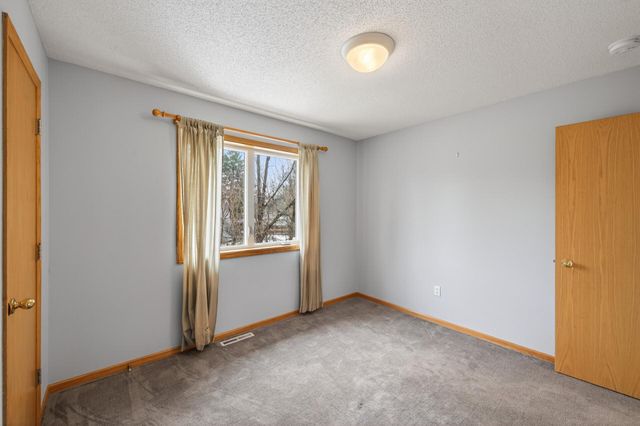 13941 Fountain Avenue N, Hugo, MN 55038