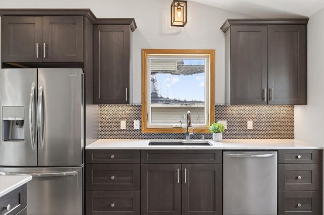 13941 Fountain Avenue N, Hugo, MN 55038