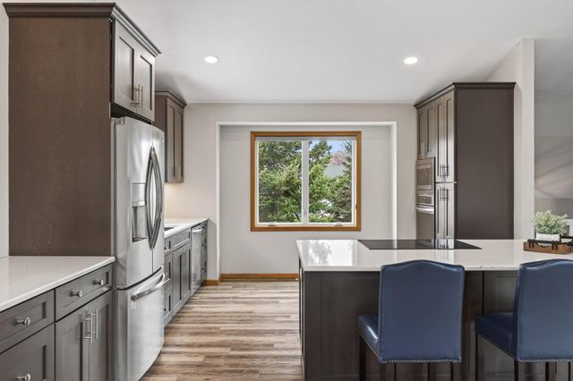 13941 Fountain Avenue N, Hugo, MN 55038